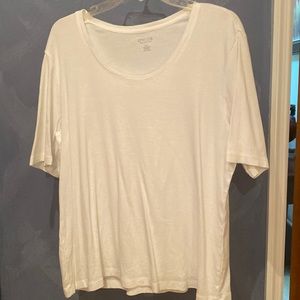 Chico’s white short sleeve cotton short sleeve shirt Size 3